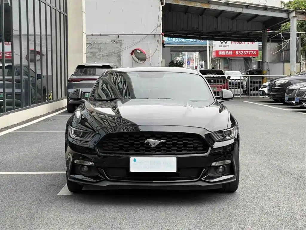 Ford Mustang 2017 — фото 3