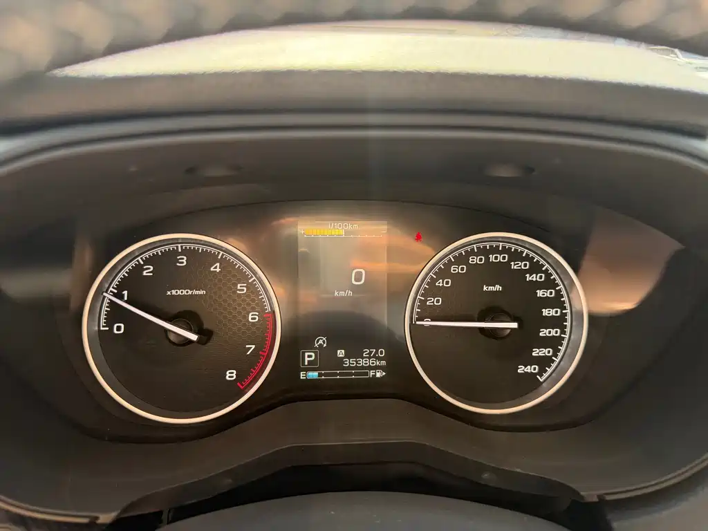 Subaru Forester 2022 — фото 24