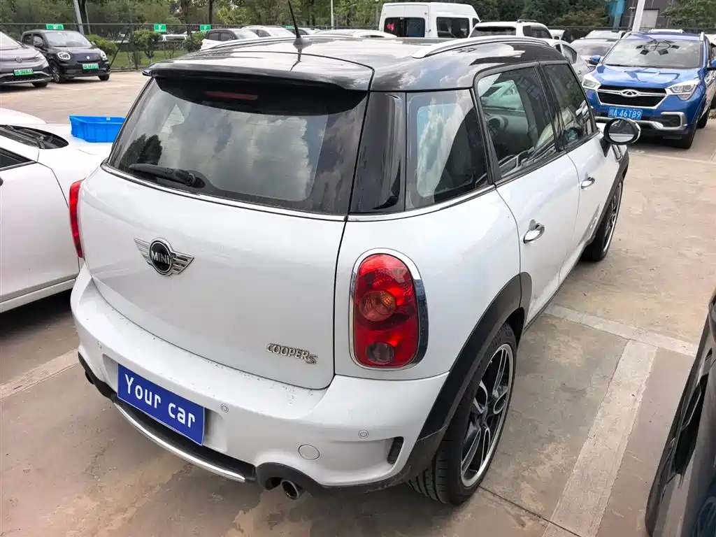 MINI Countryman 2012