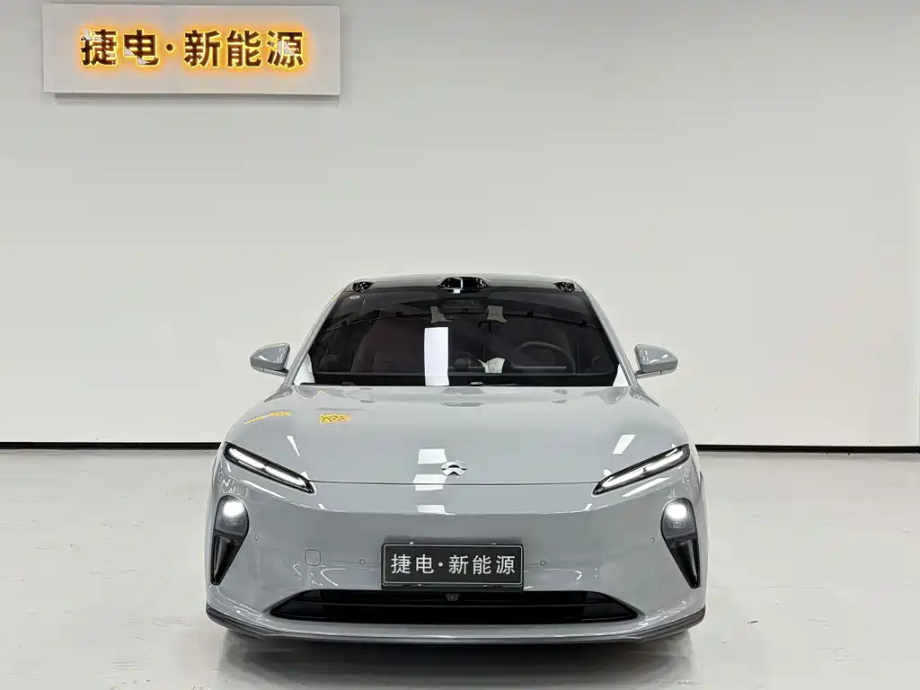 NIO ET5T 2024