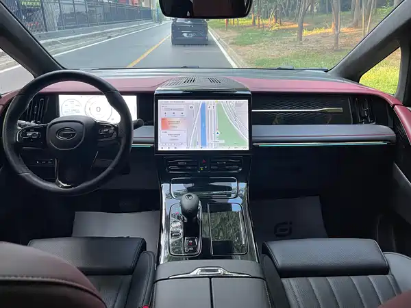GAC Trumpchi M8 2025