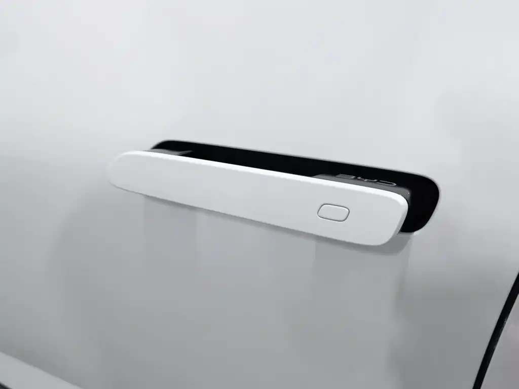BYD Seal 2024 — фото 18