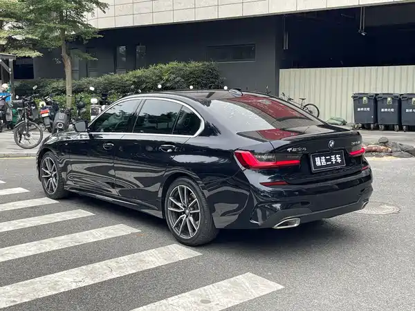 BMW 3 Series 2022