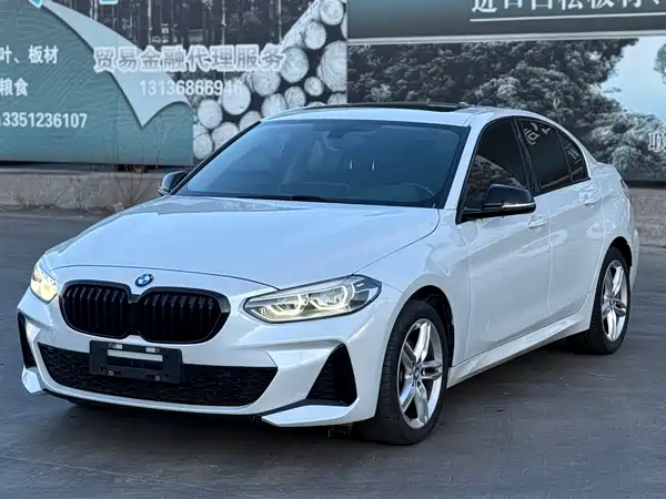 BMW 1 Series 2022
