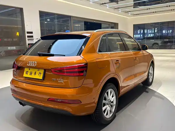 Audi Q3 2012