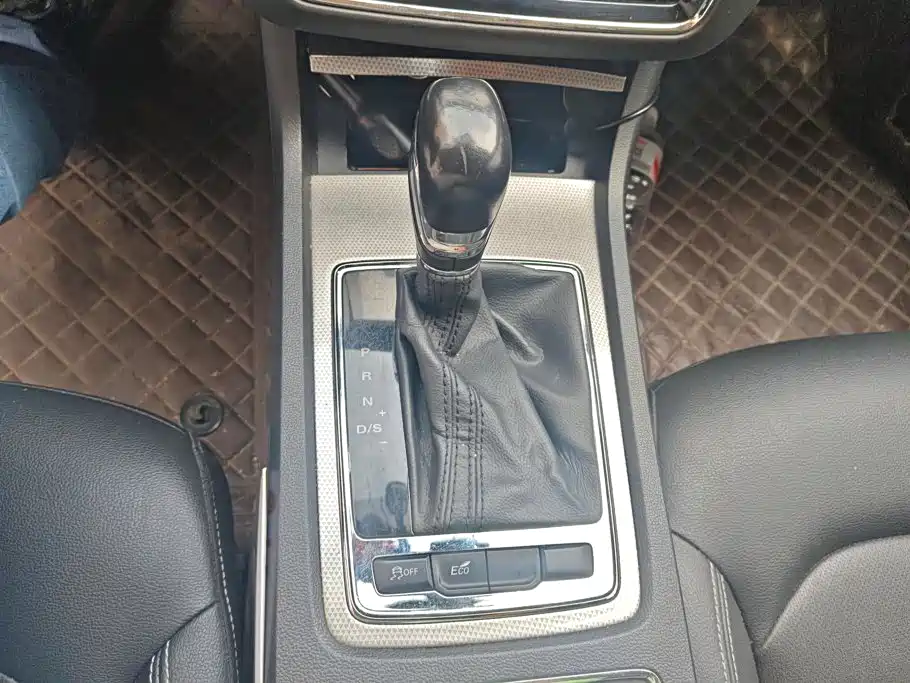 Roewe i6 Classic 2019 — фото 16