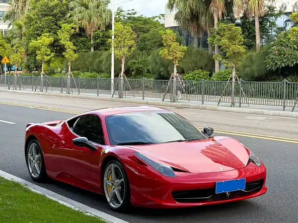 Ferrari 458 2014