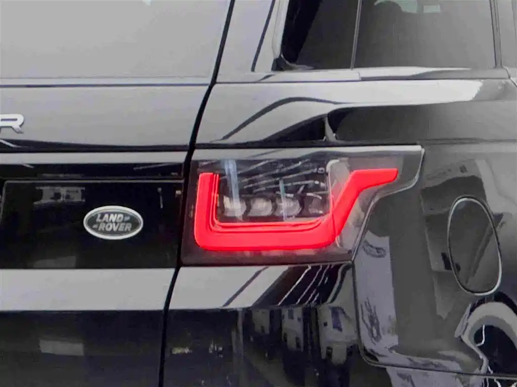 Land Rover Range Rover Sport 2018 — фото 19