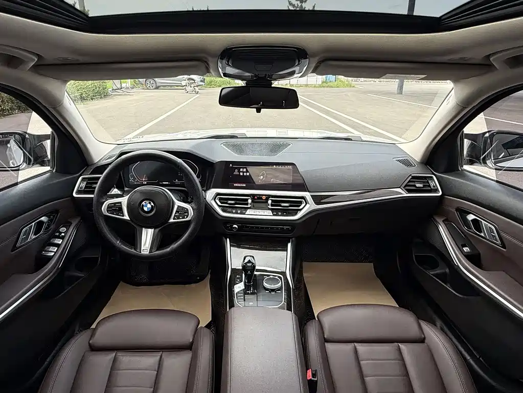 BMW 3 Series 2021 — фото 15