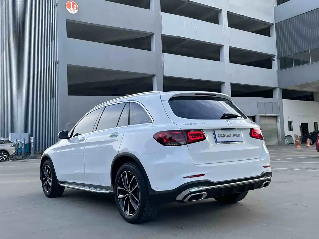 Mercedes-Benz GLC 2020 — фото 8