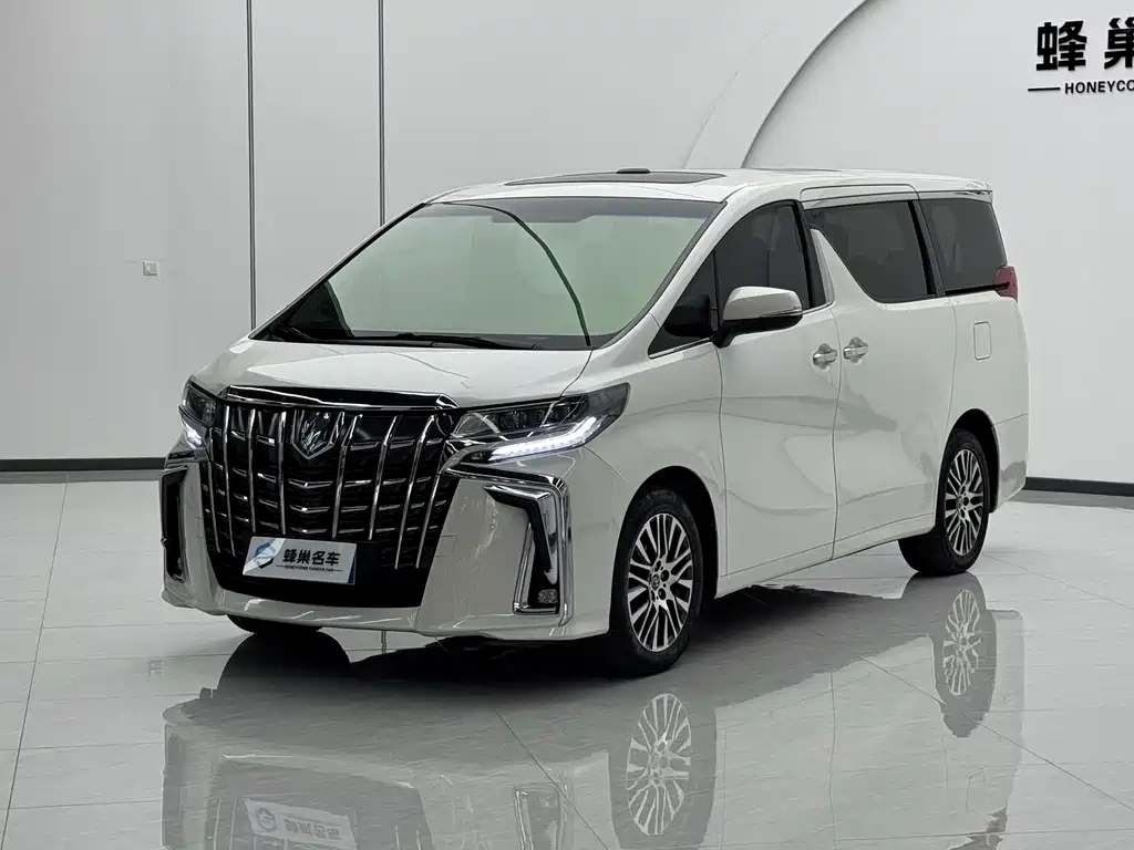 Toyota Alphard 2016 — фото 1