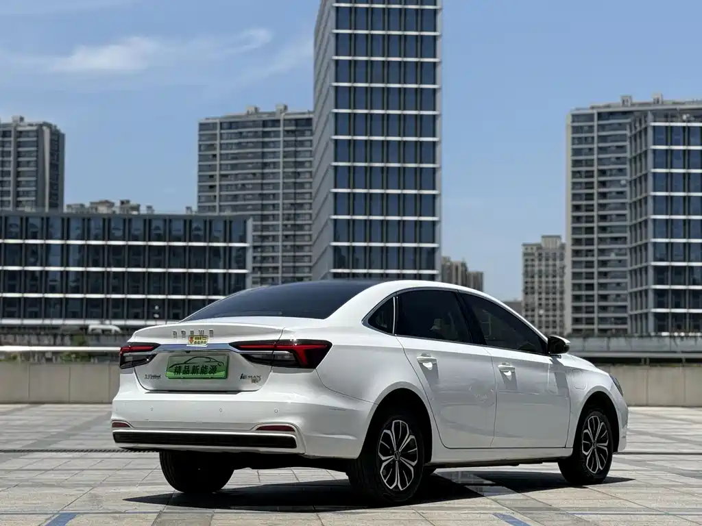 Roewe i6 MAX 2022 — фото 6