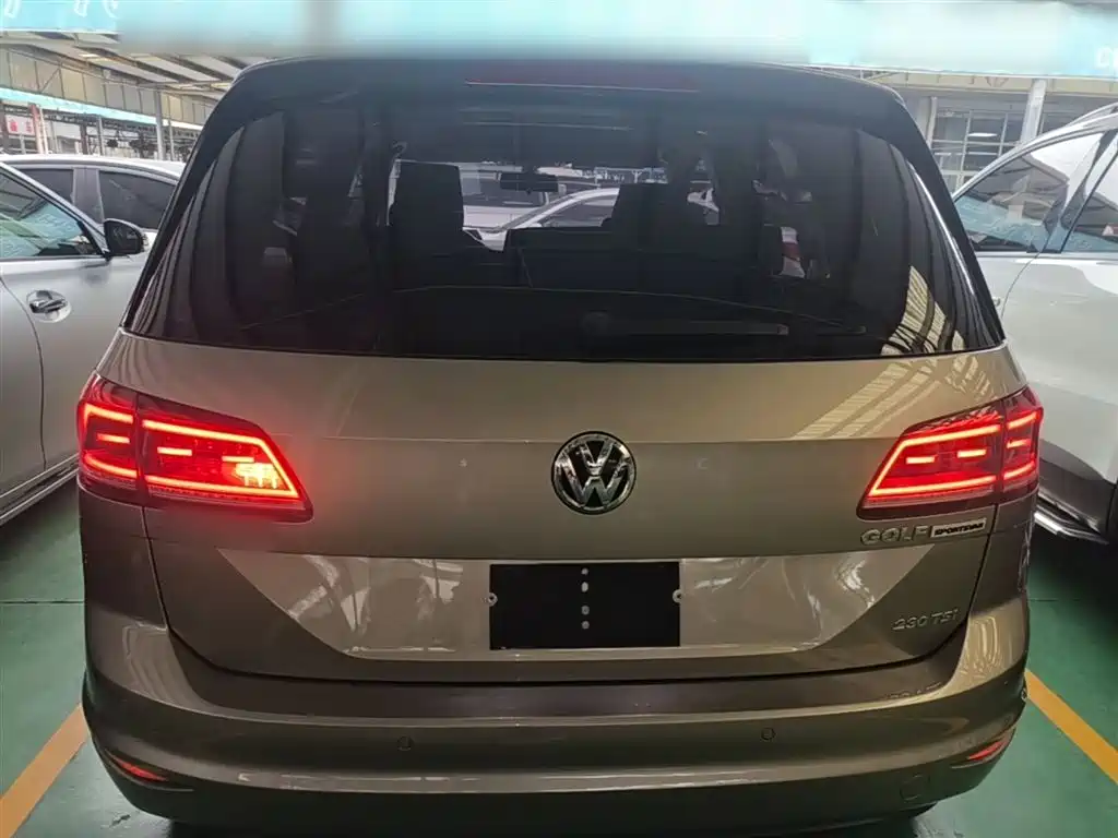 Volkswagen Golf Sportsvan 2016 — фото 6