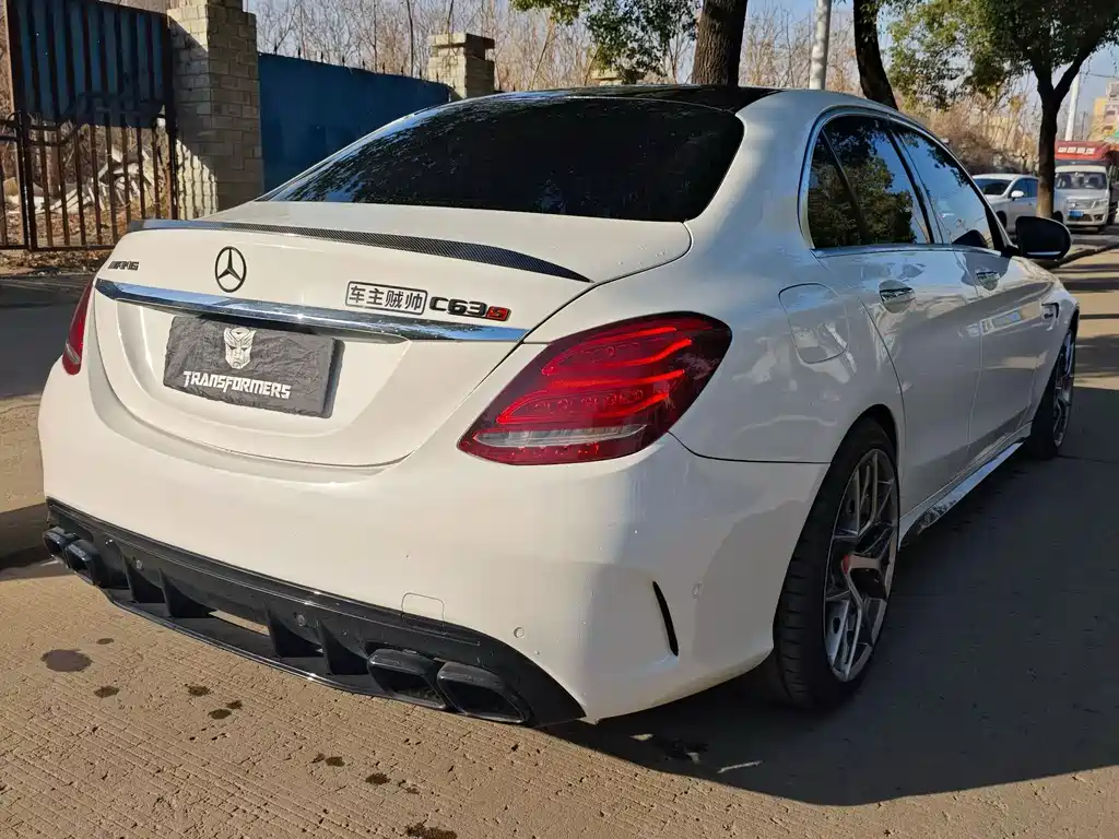 Mercedes-Benz C-Class AMG 2015 — фото 9