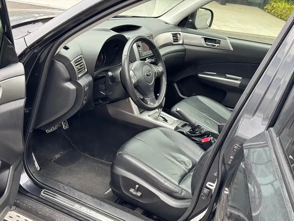 Subaru Forester 2013 — фото 16