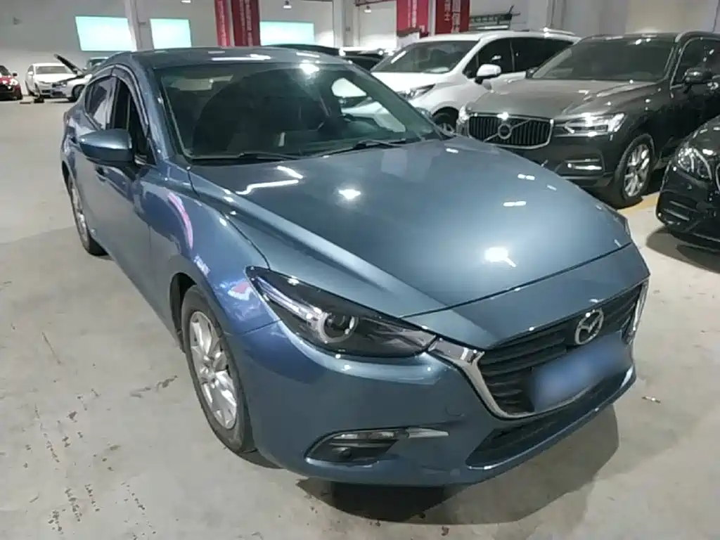 Mazda 3 Axela 2017