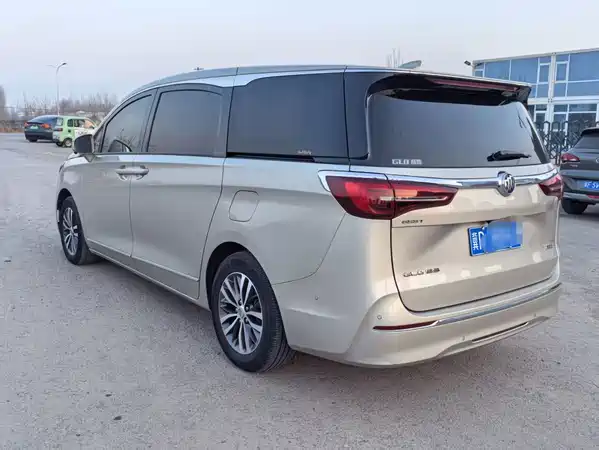 Buick GL8 2021