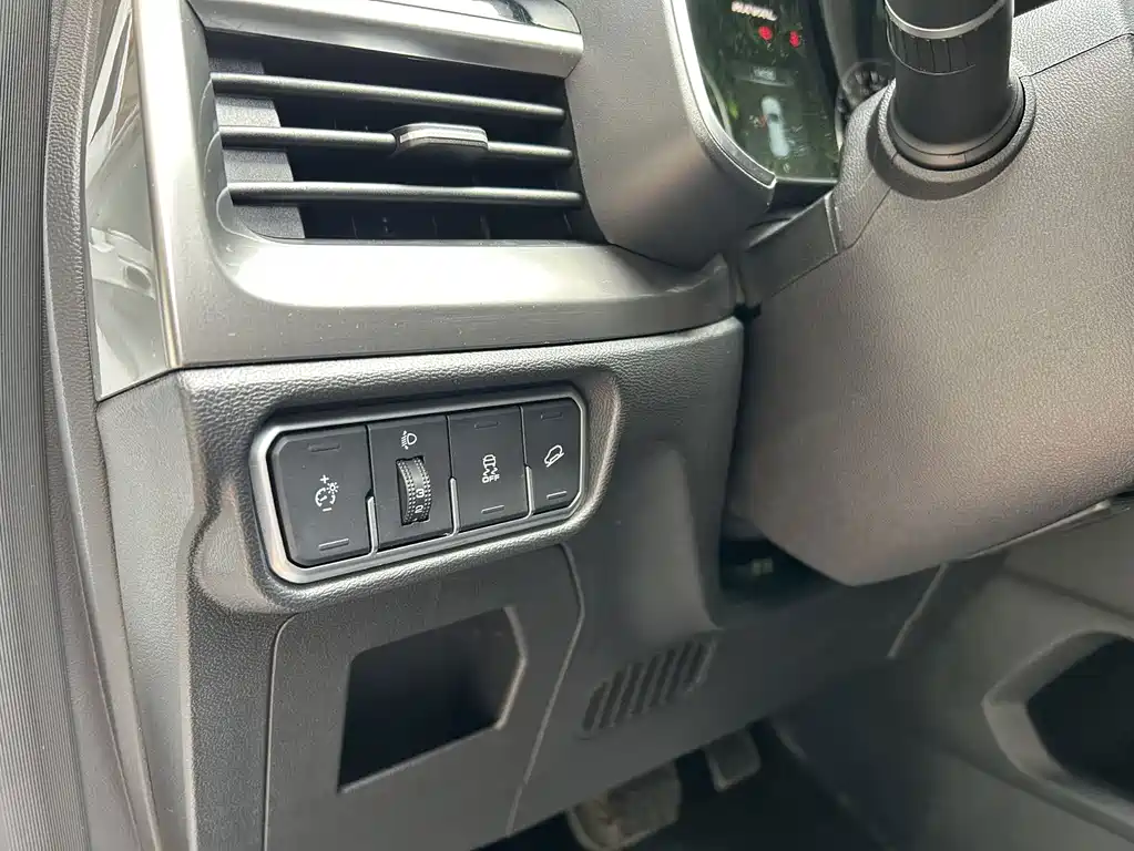 Haval H6 2023 — фото 11