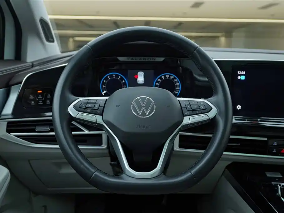 Volkswagen Talagon 2023 — фото 17