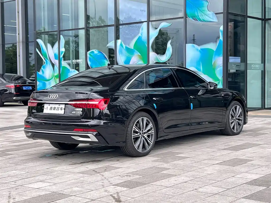 Audi A6L 2024