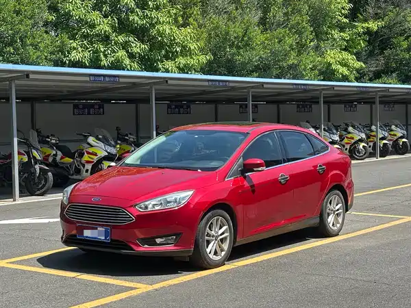 Ford Focus 2015