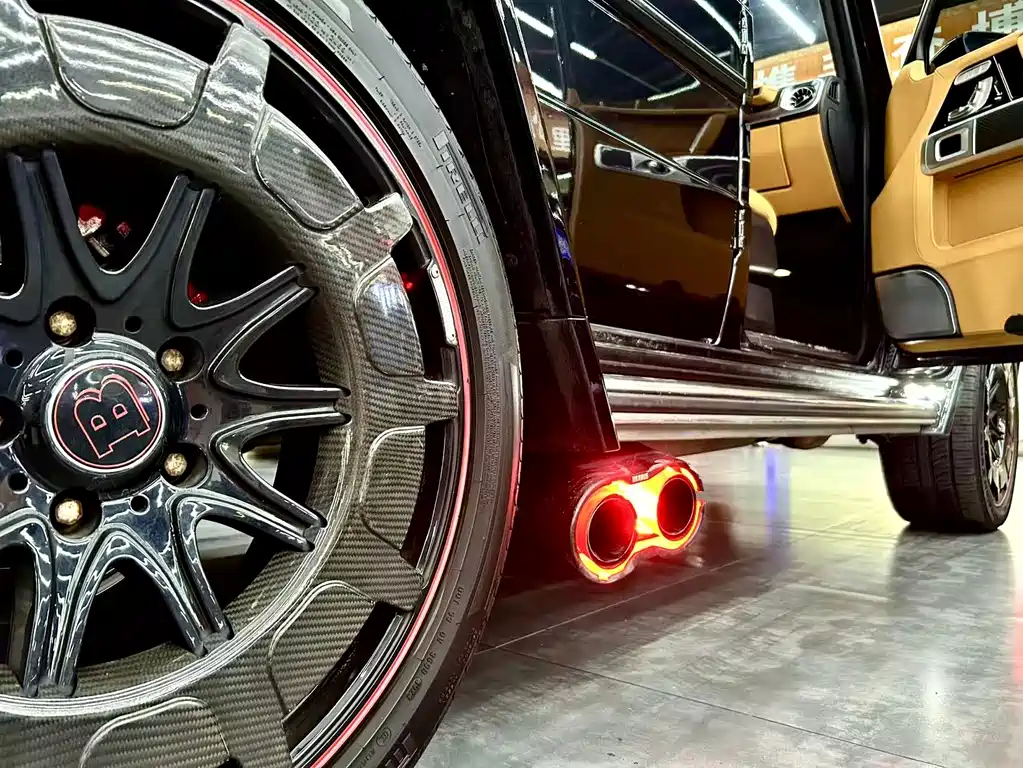 Mercedes-Benz G-Class AMG 2012 — фото 16