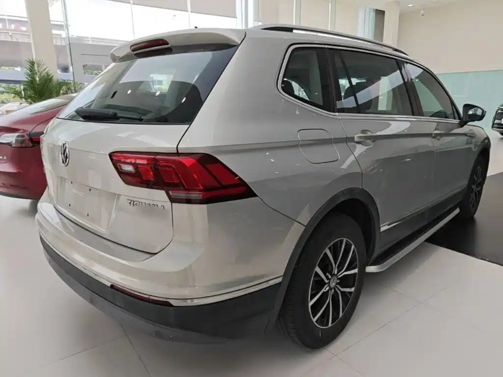 Volkswagen Tiguan L 2017