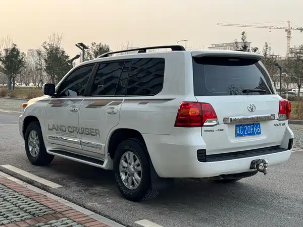 Toyota Land Cruiser 2016