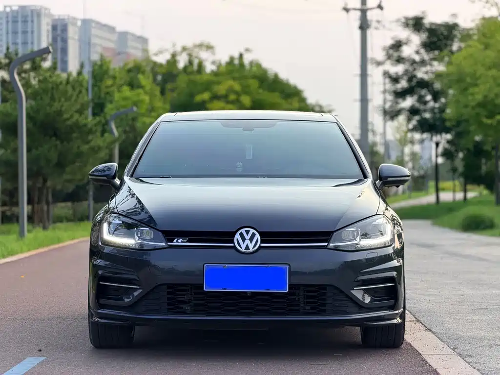 Volkswagen Golf 2020