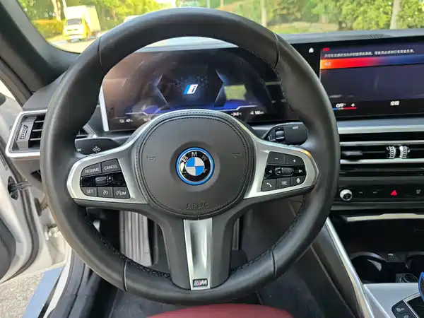 BMW i4 2026