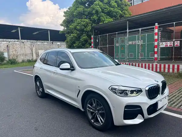 BMW X3 2021