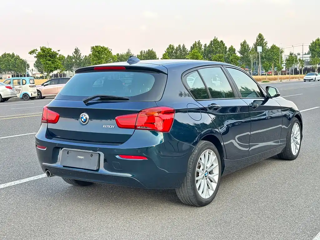 BMW 1 Series 2015