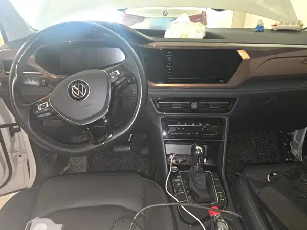Volkswagen Tharu 2022