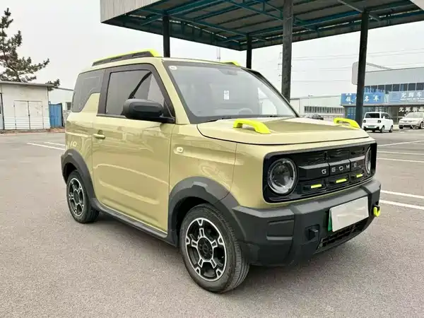 Geely Galaxy Panda 2023