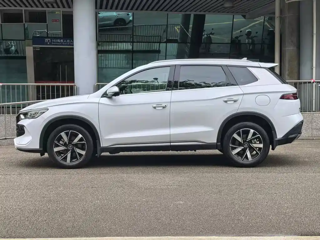 BYD Song Pro New Energy 2024 — фото 5