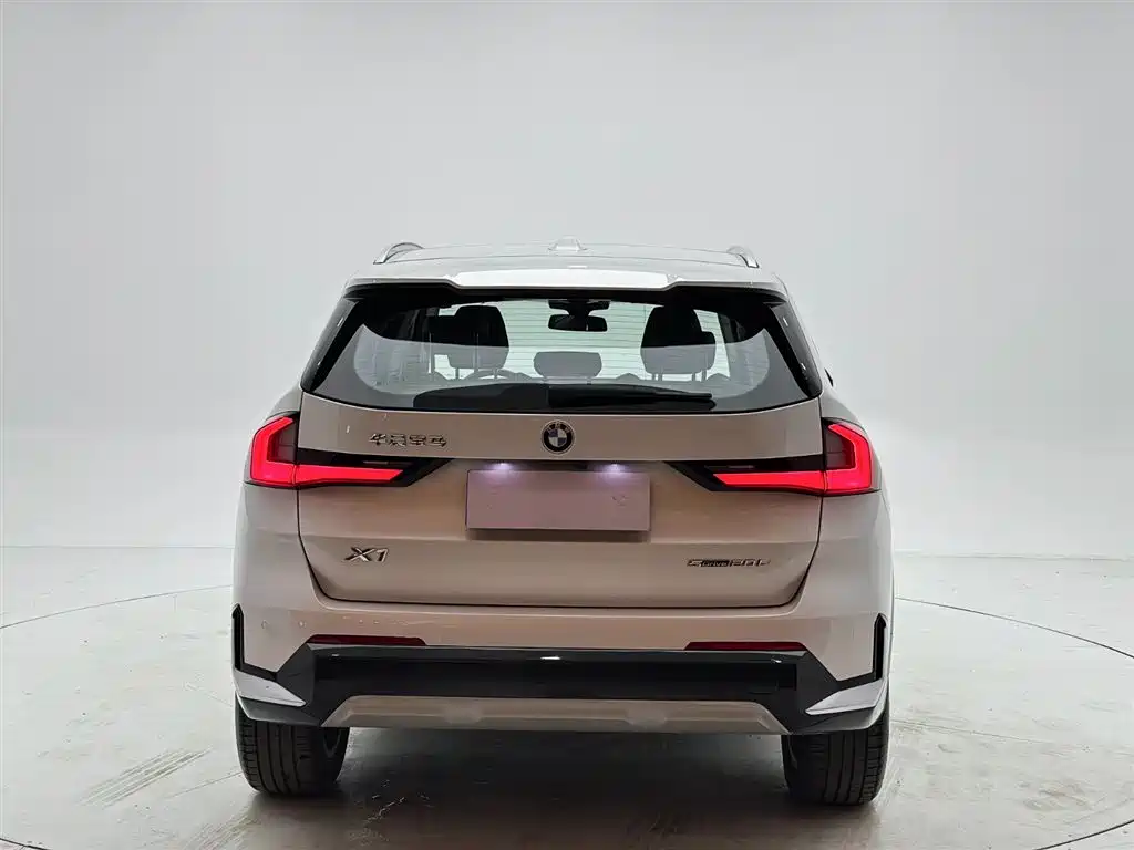 BMW X1 2023 — фото 8