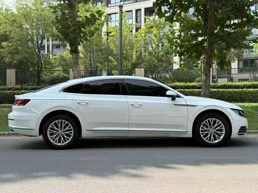 Volkswagen CC 2019 — фото 10