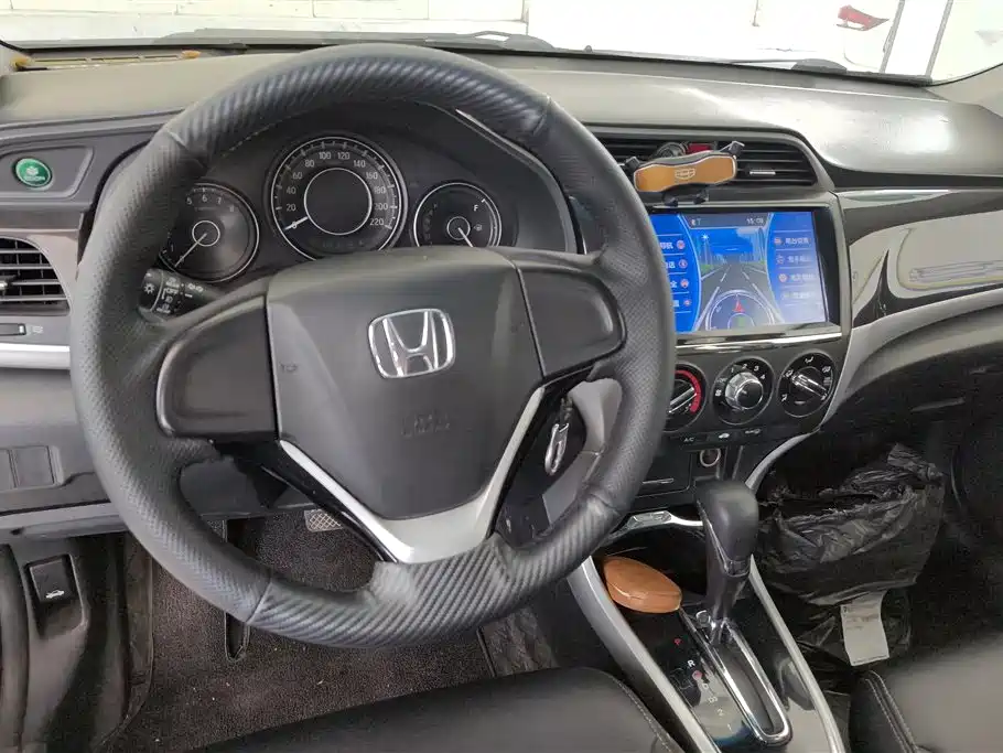 Honda Crider 2015 — фото 12