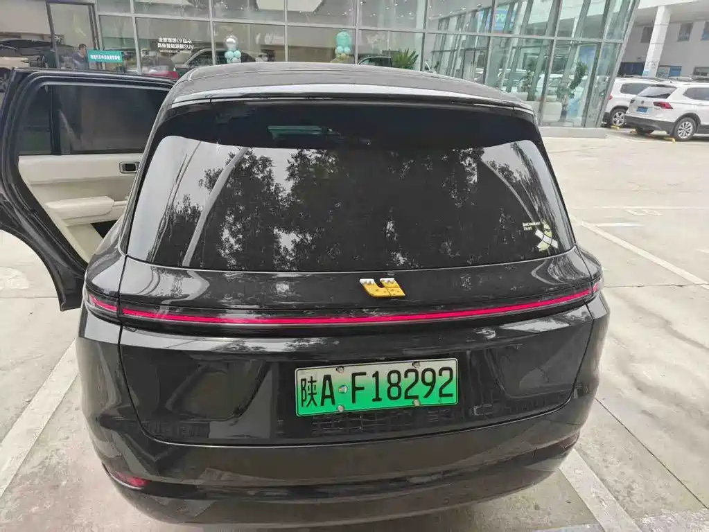 Li Auto Li L9 2023