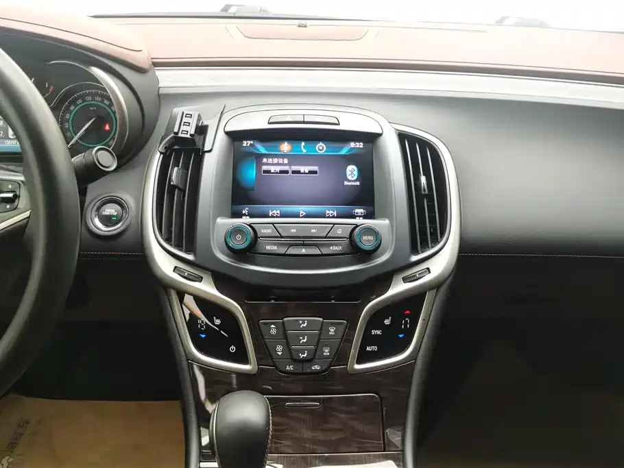 Buick LaCrosse 2014 — фото 13
