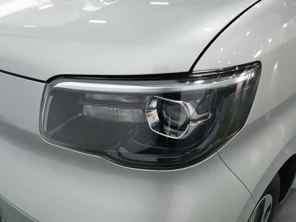 Wuling Zhiguang New Energy 2025