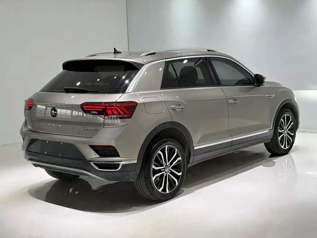 Volkswagen T-Roc 2023
