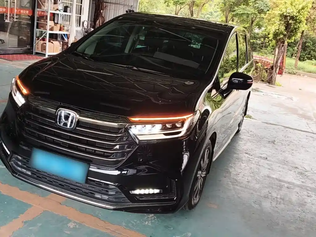 Honda Odyssey 2024 — фото 1