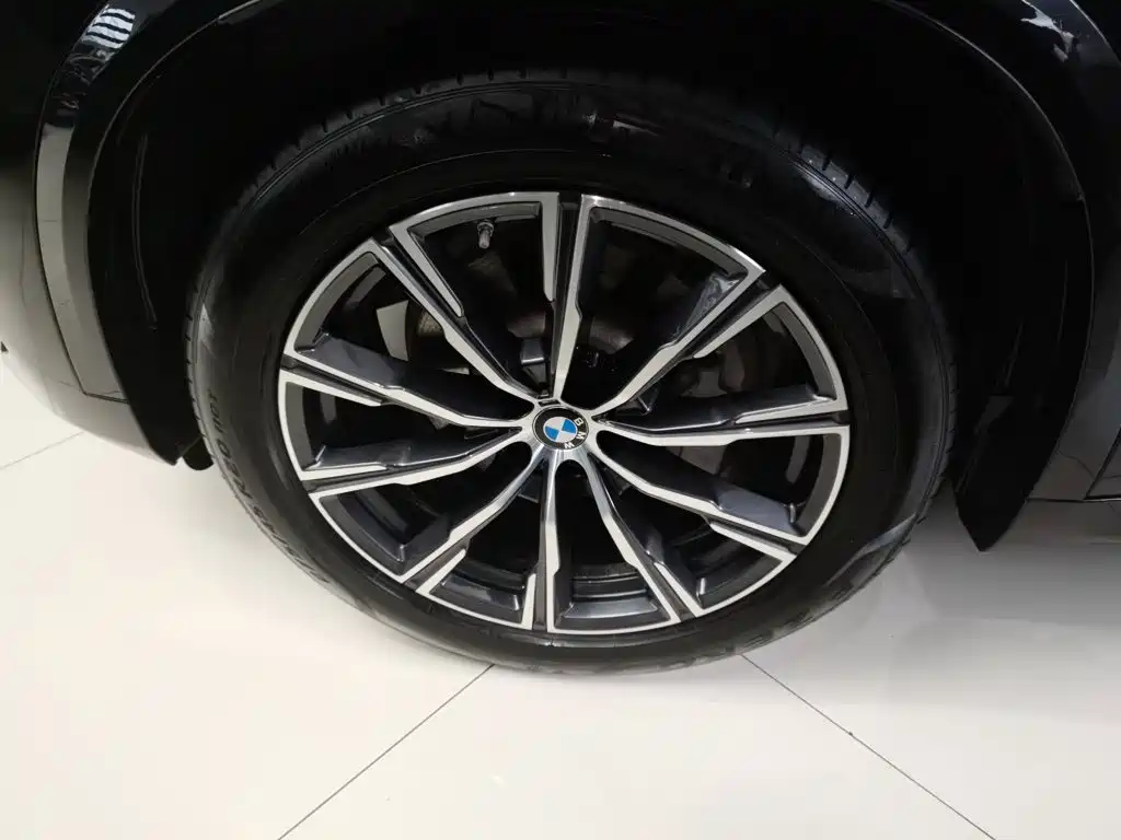 BMW X5 2020 — фото 23