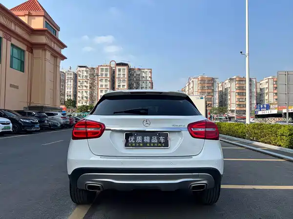 Mercedes-Benz GLA 2017