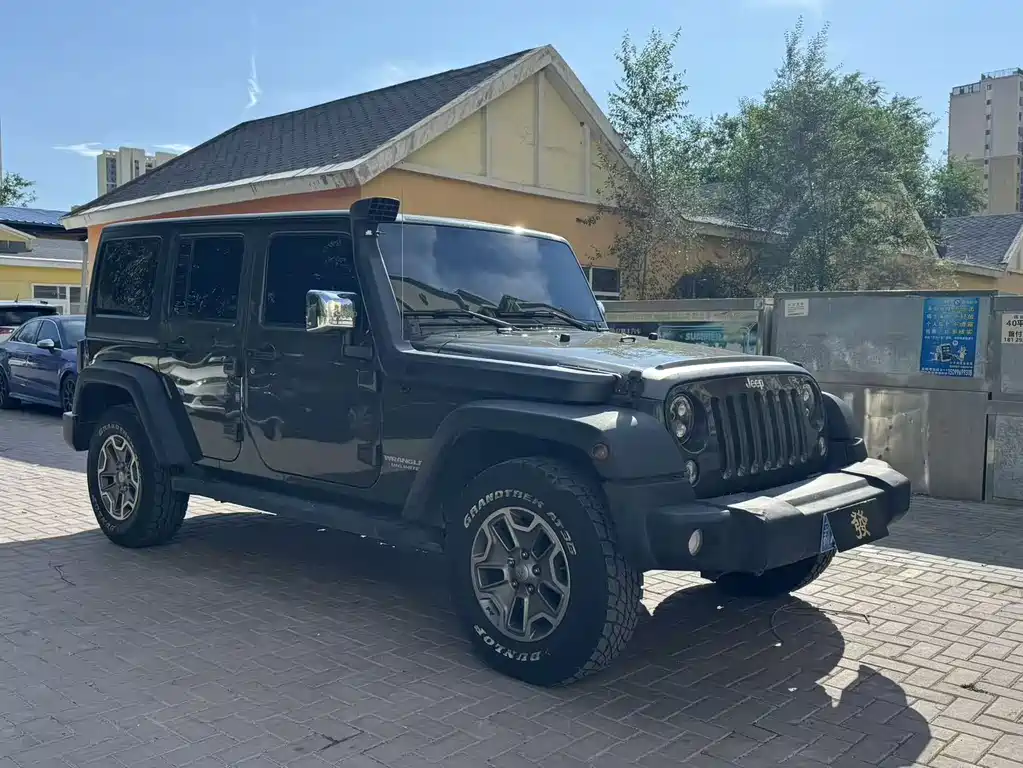 Jeep Wrangler 2015