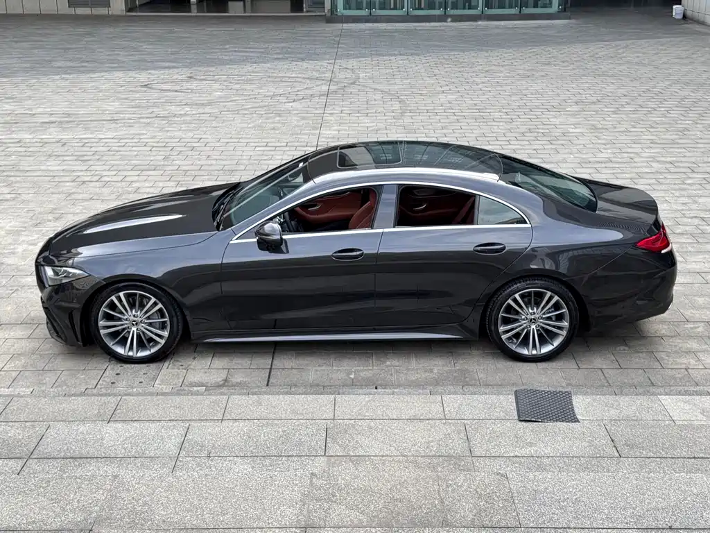 Mercedes-Benz CLS 2022 — фото 2