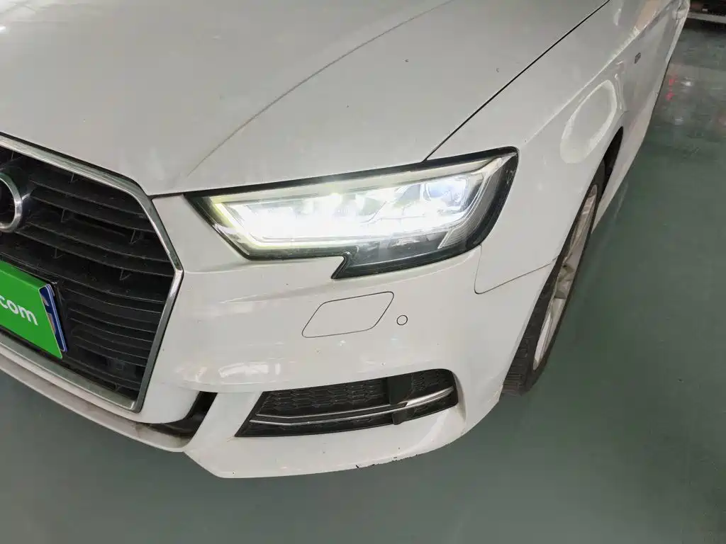 Audi A3 2019 — фото 15