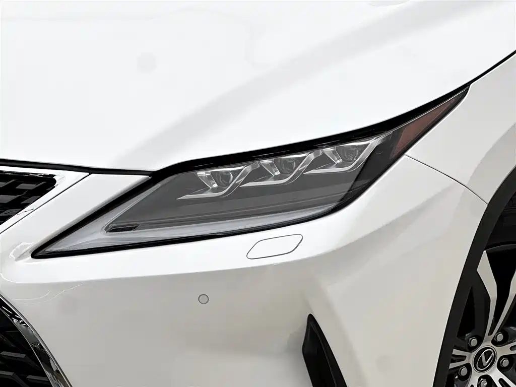 Lexus RX 2022 — фото 16