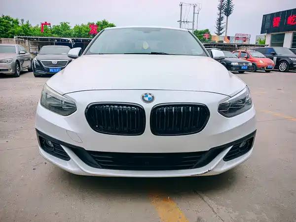 BMW 1 Series 2018